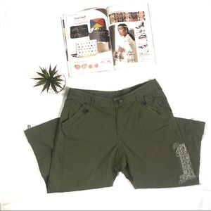 Chenone Cargo Capri Olive Green Size Medium